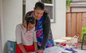 Girls Get Fewer Offers If They’re Not “Domestic” — Is This Still True? Girls Get Fewer Offers If They're Not "Domestic" — Is This Still True?