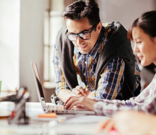 Is “Extra Effort” Harmful When Building Relationships? Is "Extra Effort" Harmful When Building Relationships?